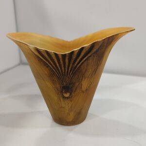 Art Glass Unmarked Vase Gold Amber Iridescent Made in Italy 4-5/8” Tall Unique